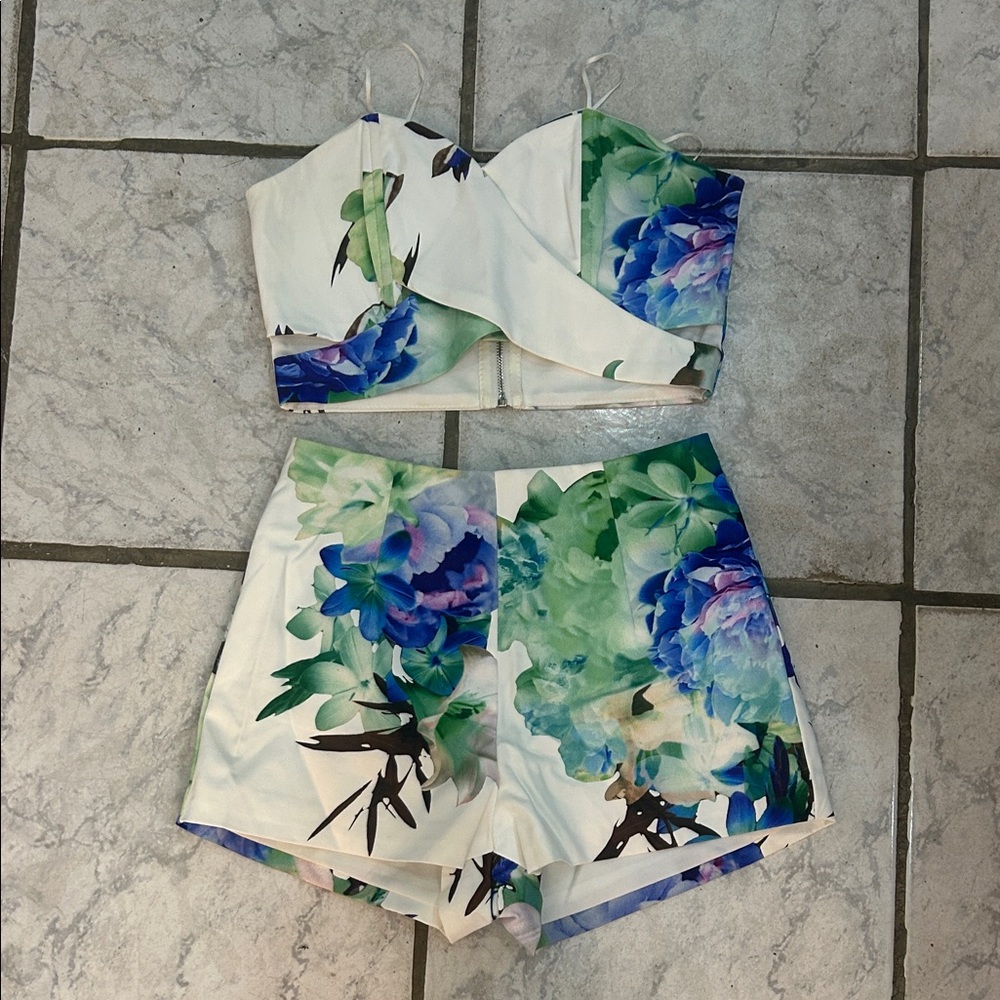 Floral Print Women's Shorts